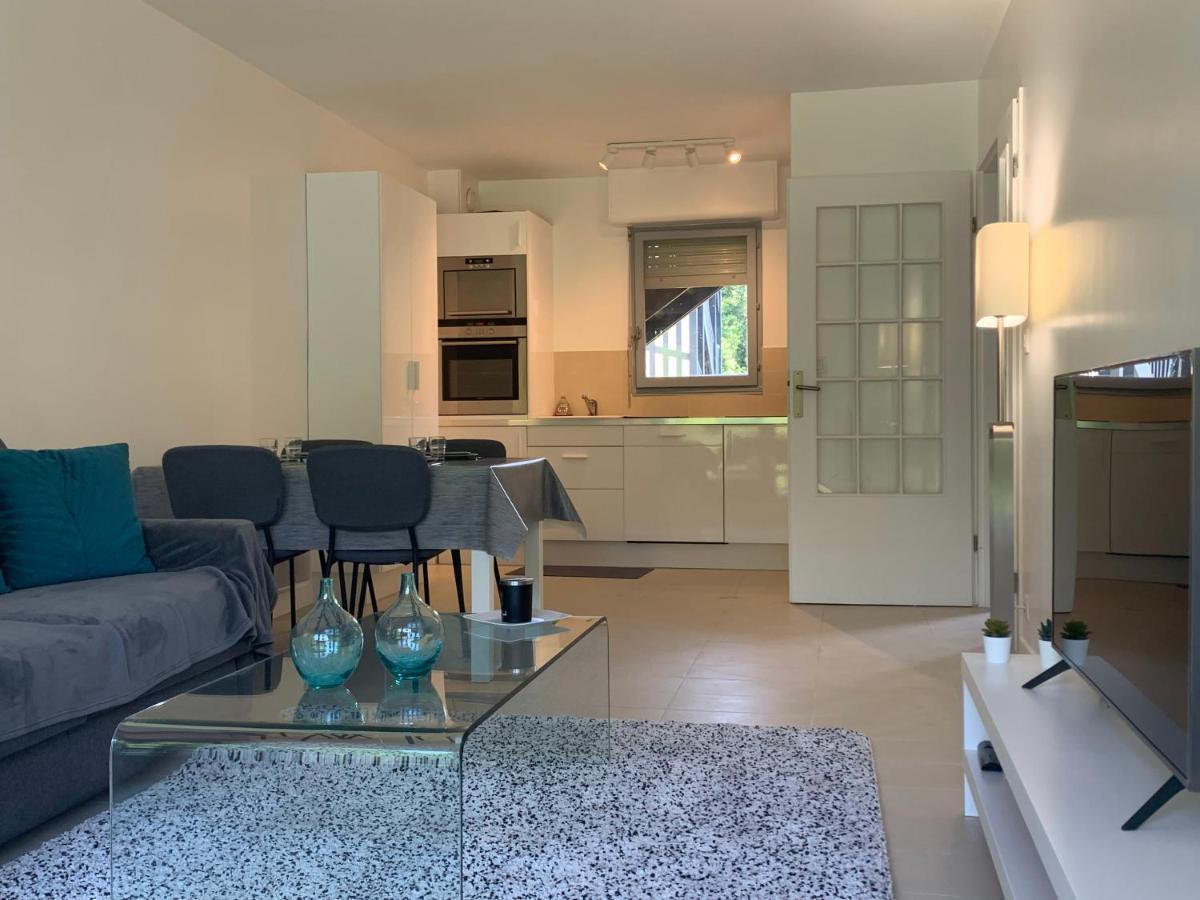 Rez-De-Jardin - Residence Avec Piscine - Deauville Dış mekan fotoğraf